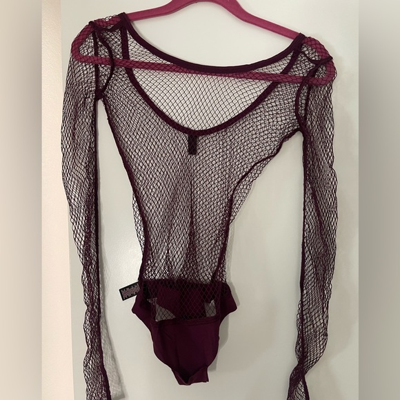 Top - Picture 1 of 2